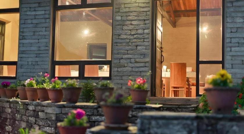 Hananoie - A Permaculture Resort Pokhara Exterior photo